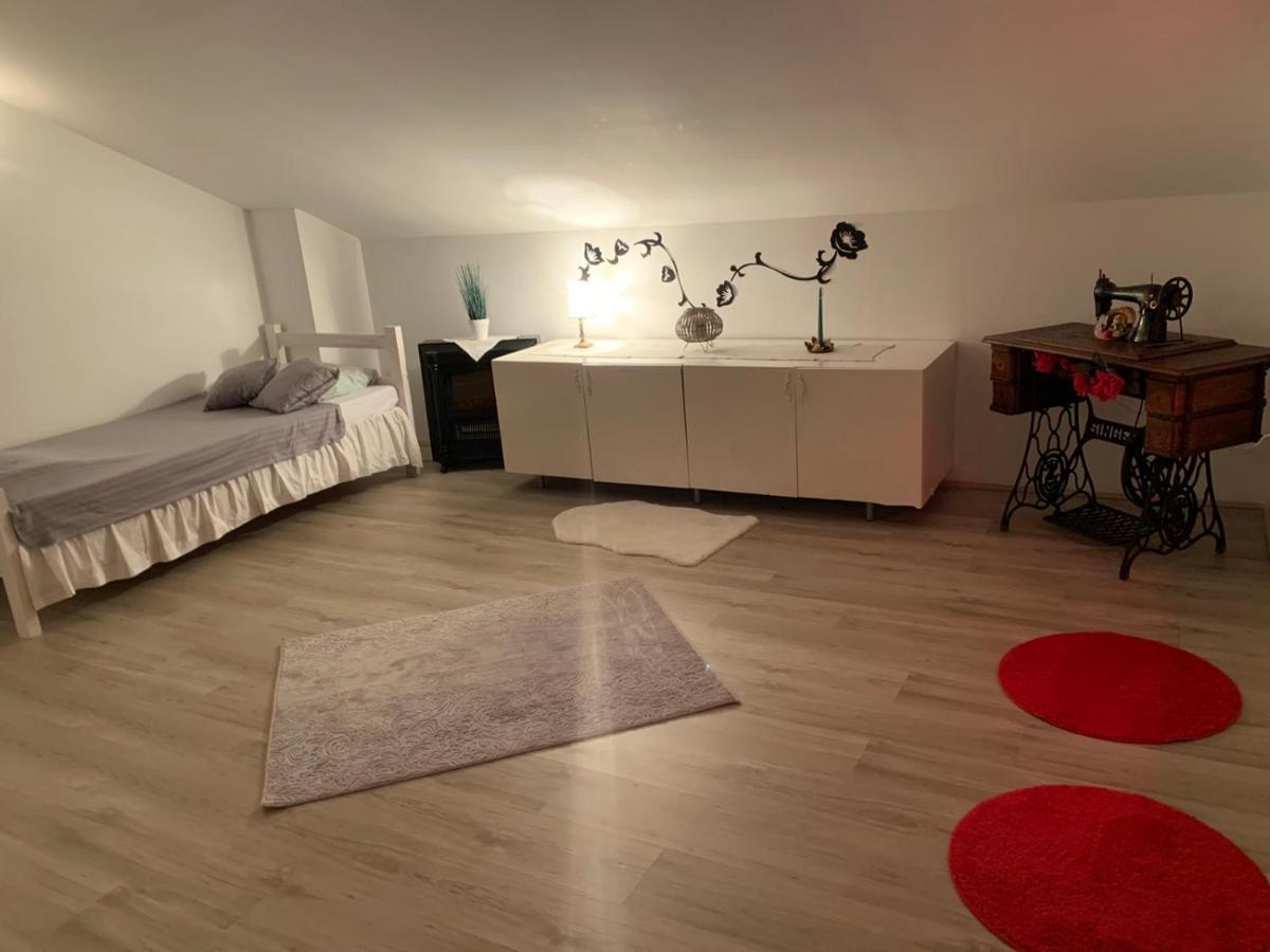 Prima House Appartement Podgorica Buitenkant foto