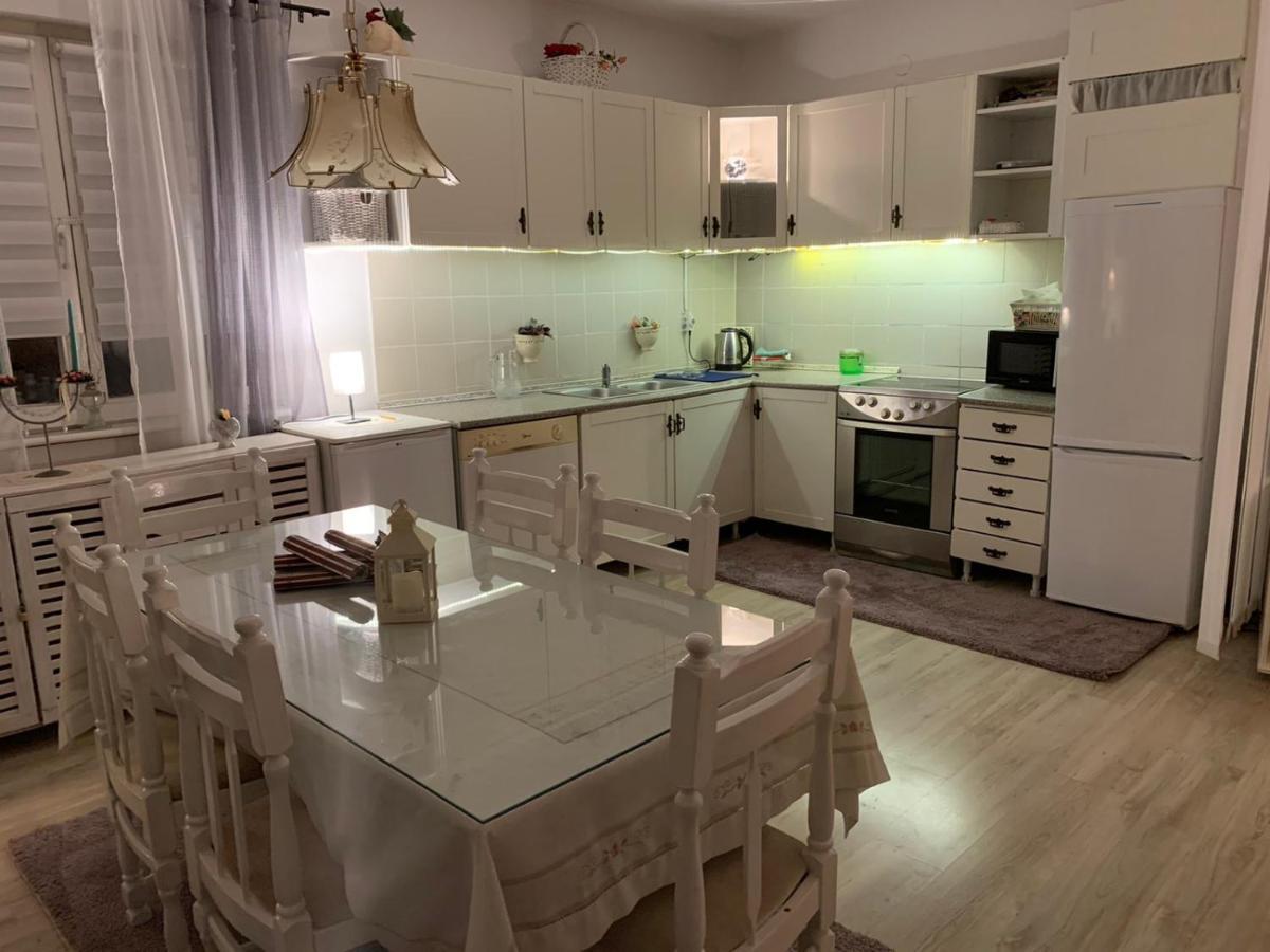 Prima House Appartement Podgorica Buitenkant foto